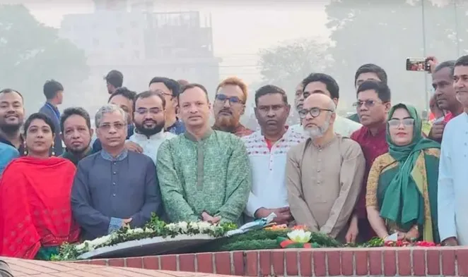 জাতীয় স্মৃতিসৌধে নবনিযুক্ত অ্যাটর্নি জেনারেলের শ্রদ্ধা